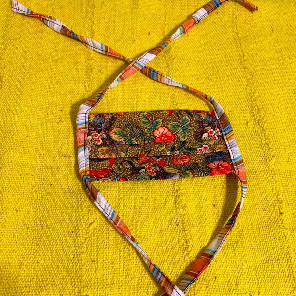Hand Crafted Headwrap & Mask Set - Picture 4 of 7